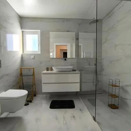 Full Nathur I * Ericeira